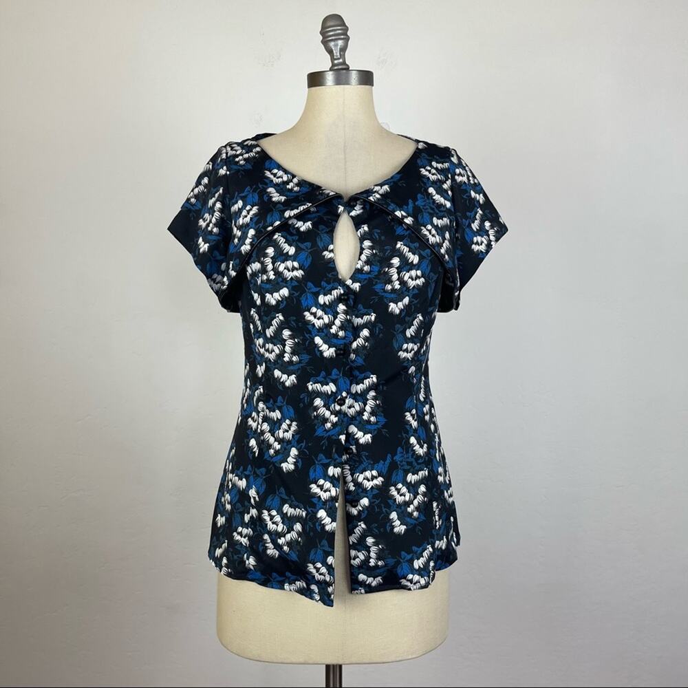 ZAC Zac Posen Navy Floral Keyhole Tie-Front Blouse